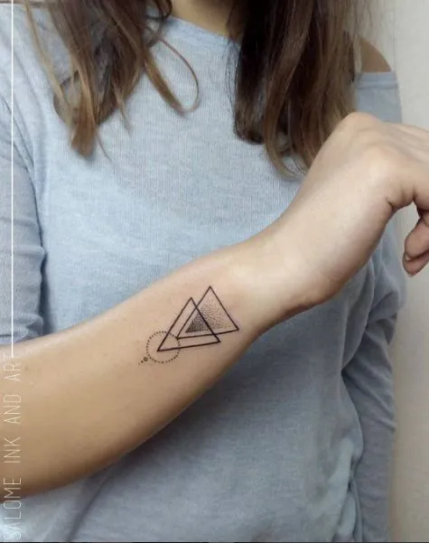 Chic Triple Triangle Arm Tattoo with Detailing
