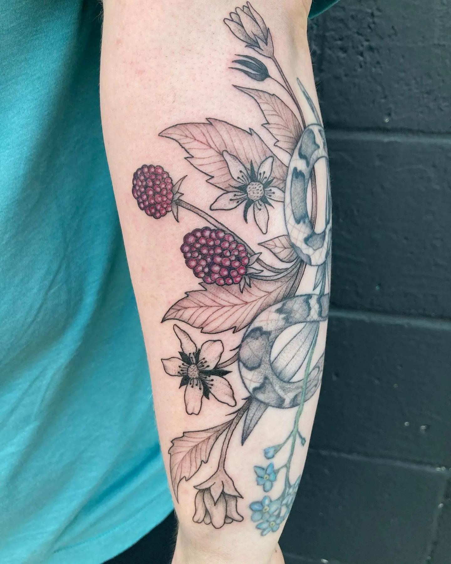 Sleeve Addition with Blackberries and Nature Motifs