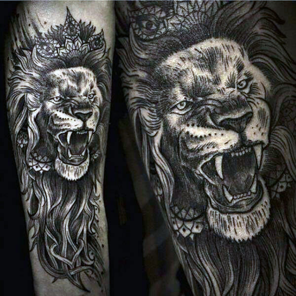 Detailed Awesome Lion Tattoo