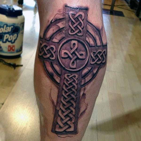 Celtic Leg Cross
