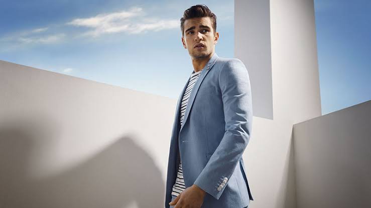 How to Wear a Casual Blazer for Men