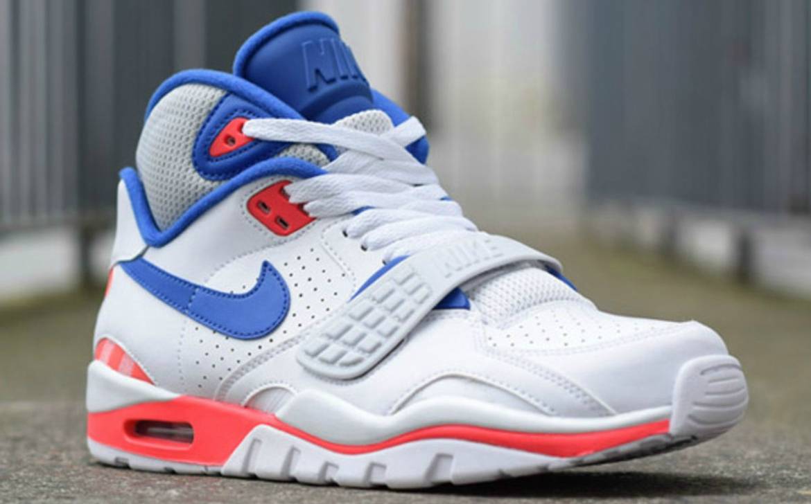 Distinction elite Juggling Nike Air Trainer SC II '180' - All You Need to Know | Outsons | Men's  Fashion Tips And Style Guides