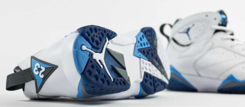 Nike-Air-Jordan-7-French-Blue-7