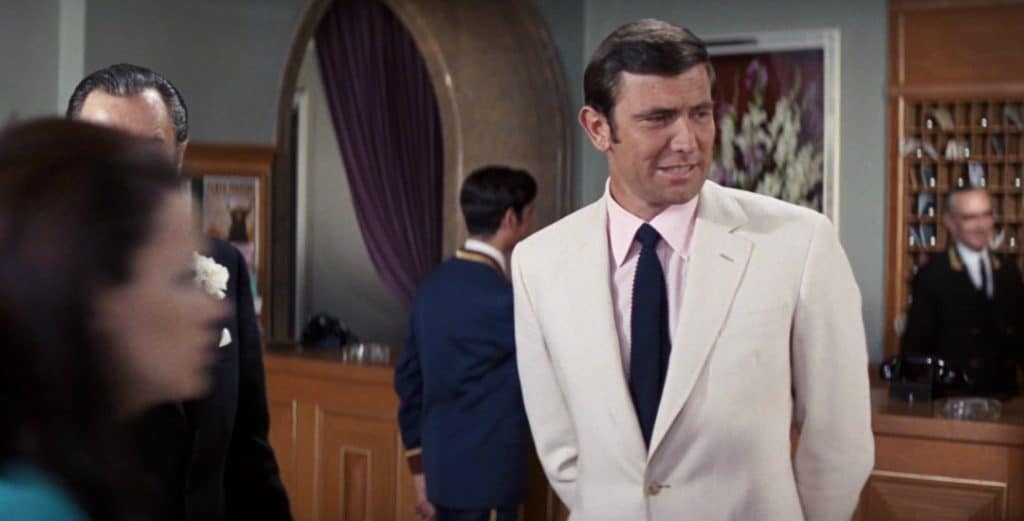 James Bond Style george lazenby cream suit