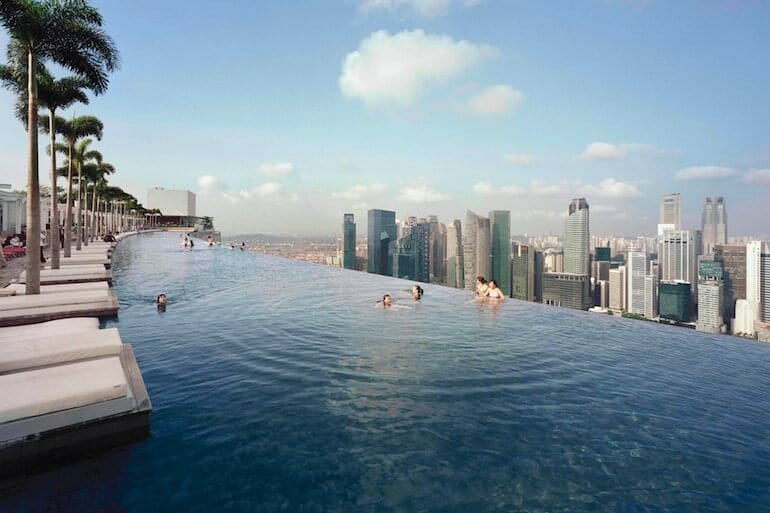 marina bay sands infinity pool singapore-min