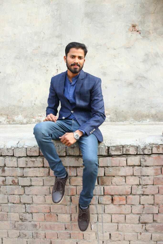 Mens Smart Casual Look With Beige Blazer & Relaxed Shirt
