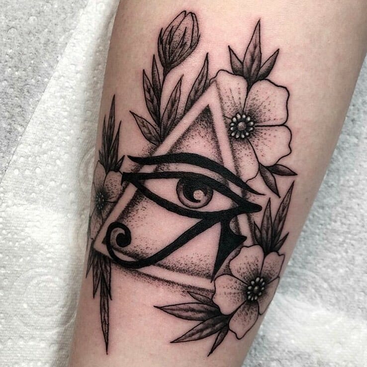 eye of horus tatto