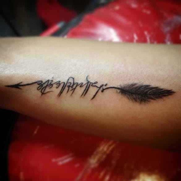 101 Latest Feather Tattoo Designs To Inspire You In 2023! - Outsons