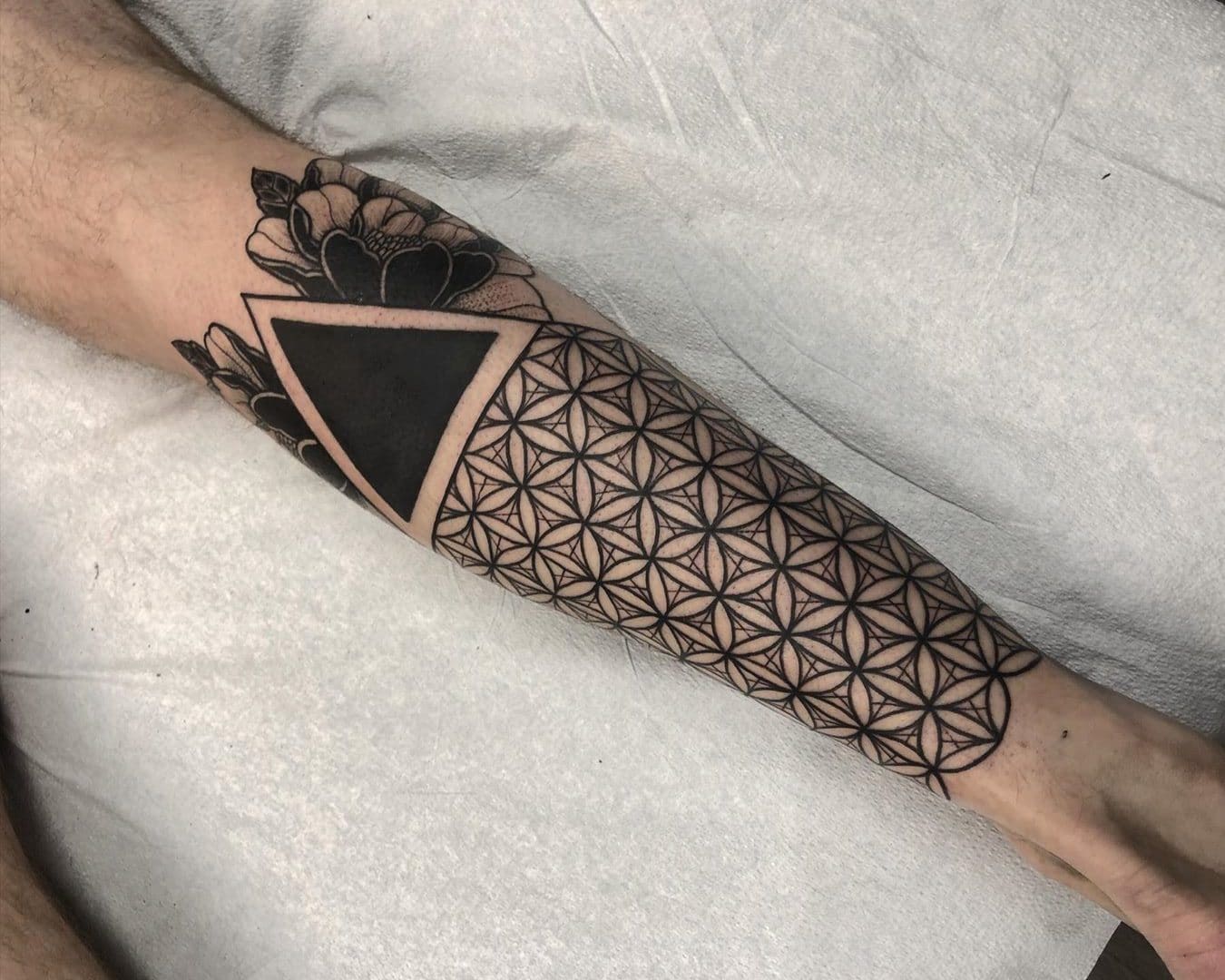 101 Amazing Blackout Tattoo Ideas You Need To See! - Outsons