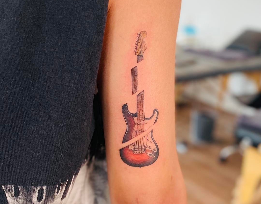 guitar tattoo by emptypromises13 on DeviantArt