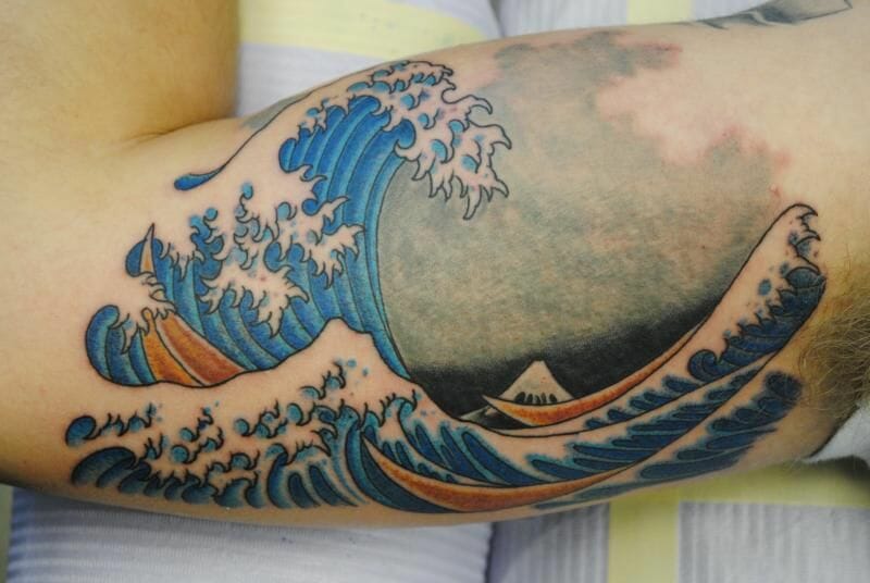 Japanese wave tattoo1