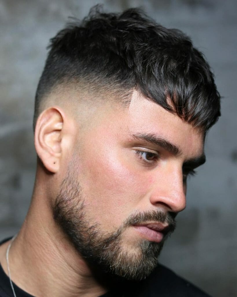 Round face short hairstyles. @menhairstyle. 