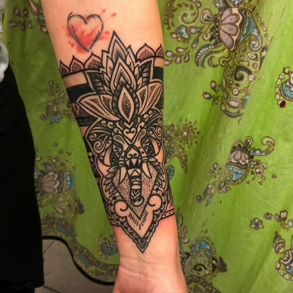 2019 11 30 03.17.40 2188042878170392281 hindutattoo Outsons