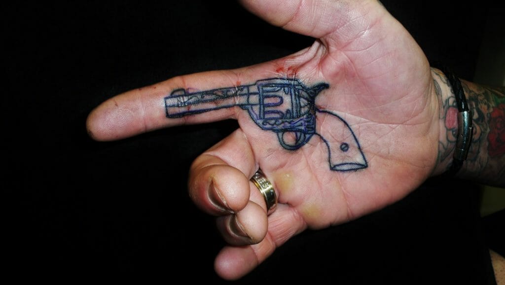 Gun tattoo4
