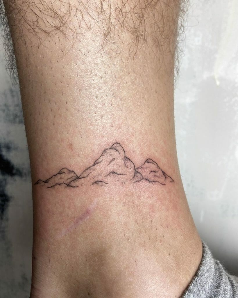 Minimalist mountain tattoo ideas