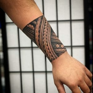 101 Amazing Polynesian Tattoo Ideas You Need To See! - Outsons
