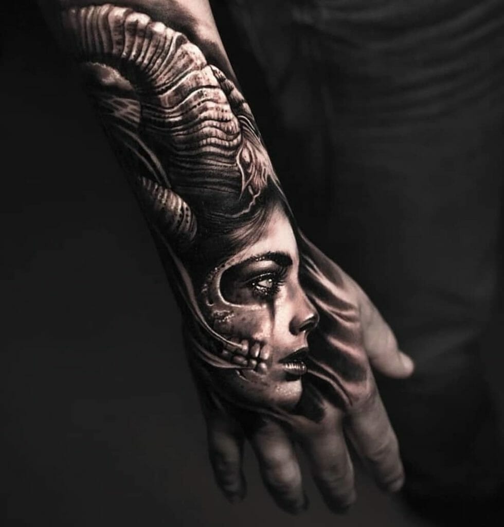 Realism tattoos