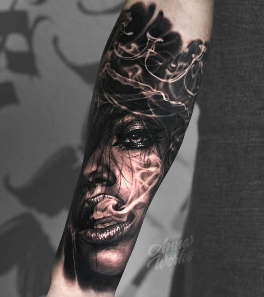 Smoke skull tattoo