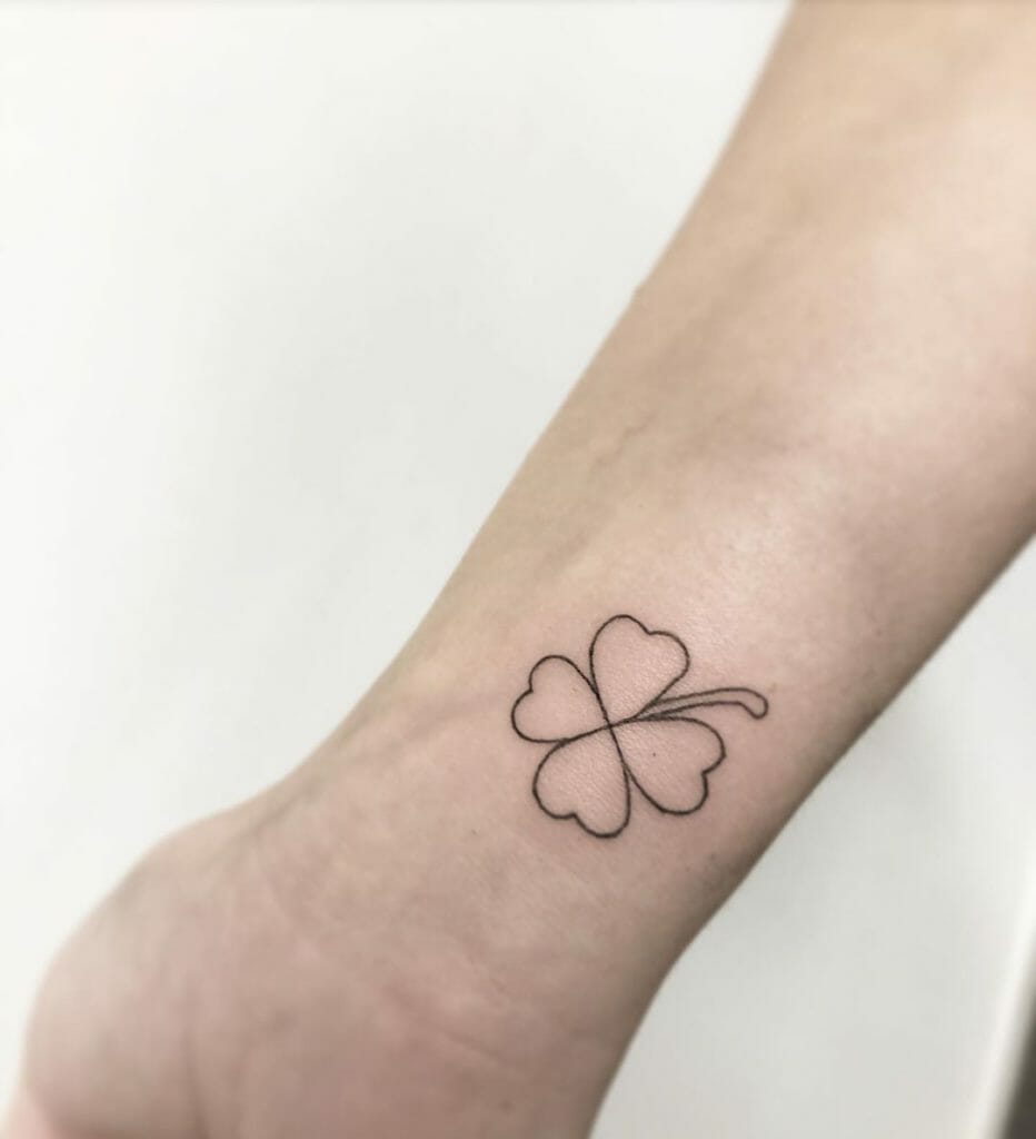 Tattoo Outline Designs Clover Tattoo Outsons