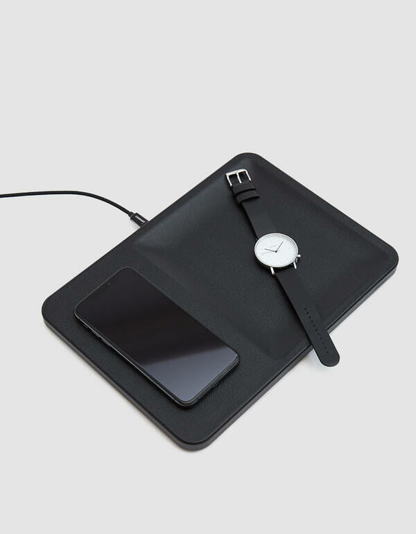 Courant Catch 3 Wireless Charging Accessory Tray In Black