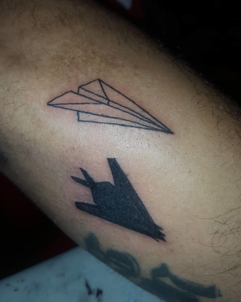 2018 02 17 06.11.10 1716301218462933436 paperairplanetattoo Outsons