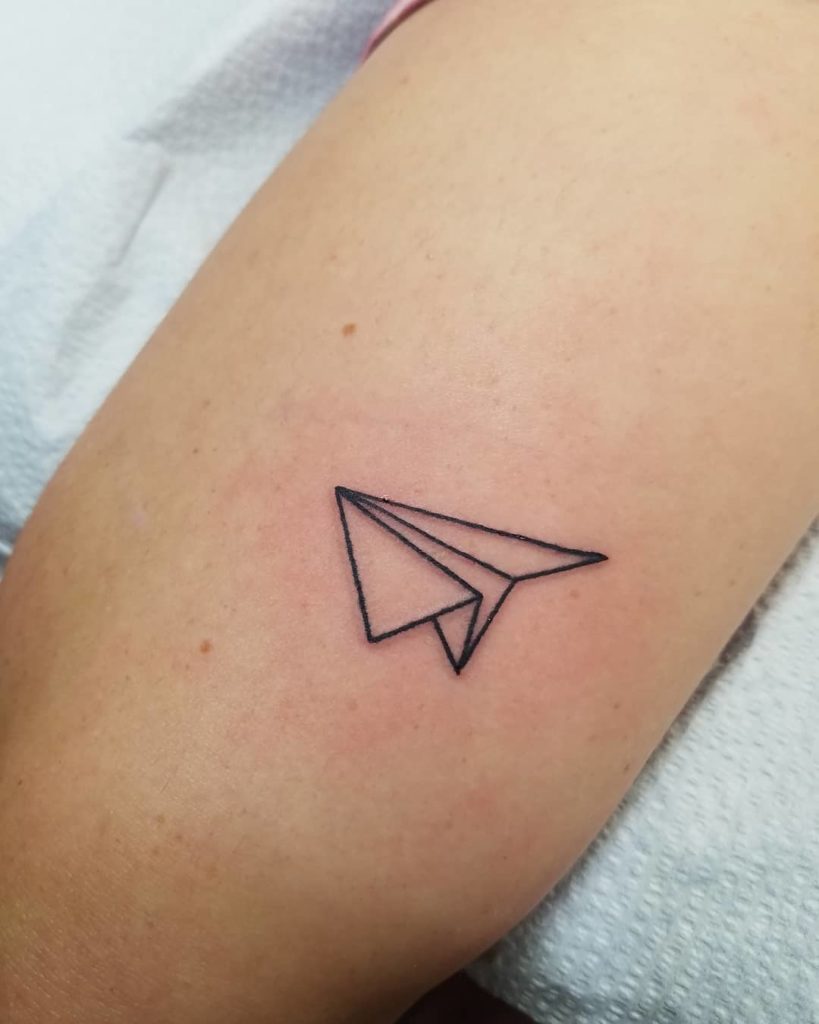 2018 03 08 06.33.16 1730083083134154431 paperairplanetattoo Outsons