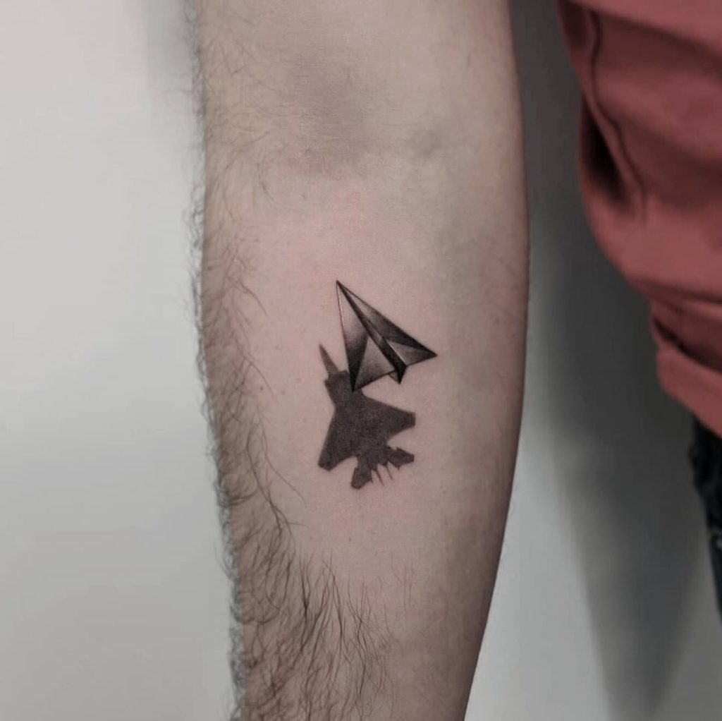 2018 04 14 20.26.22 1757319091521022403 paperairplanetattoo Outsons