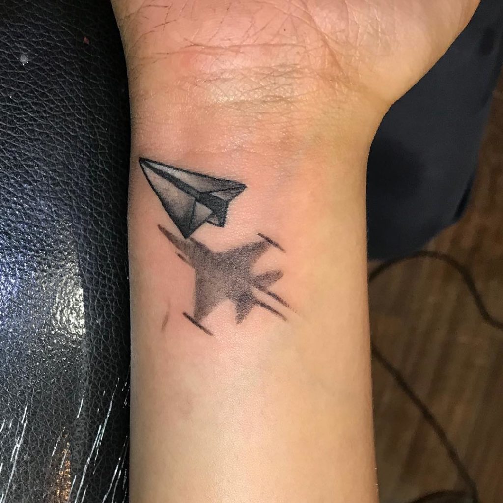 2018 05 16 07.17.25 1780114822466294111 paperairplanetattoo Outsons