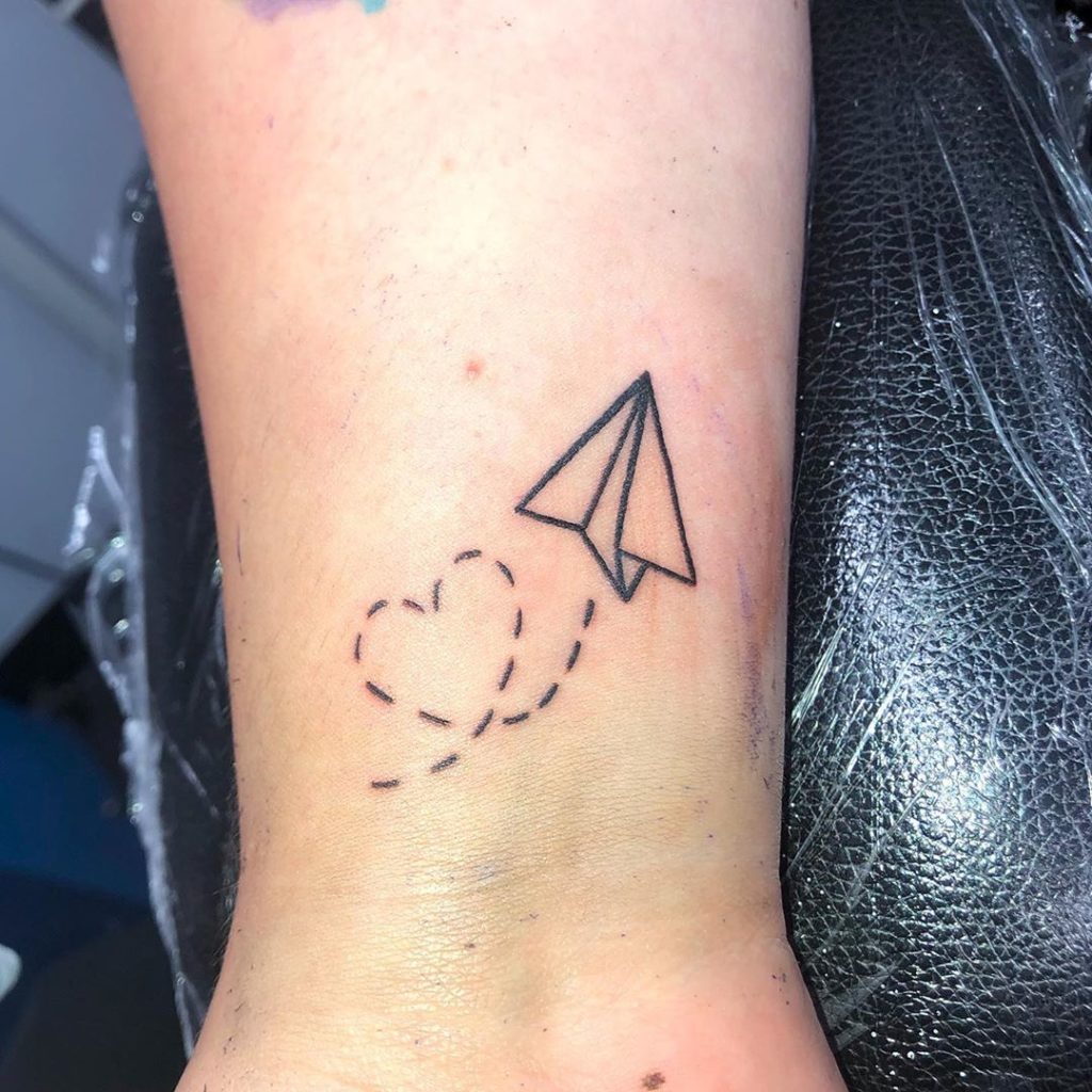 2019 05 17 23.19.54 2045867181660870115 paperairplanetattoo Outsons