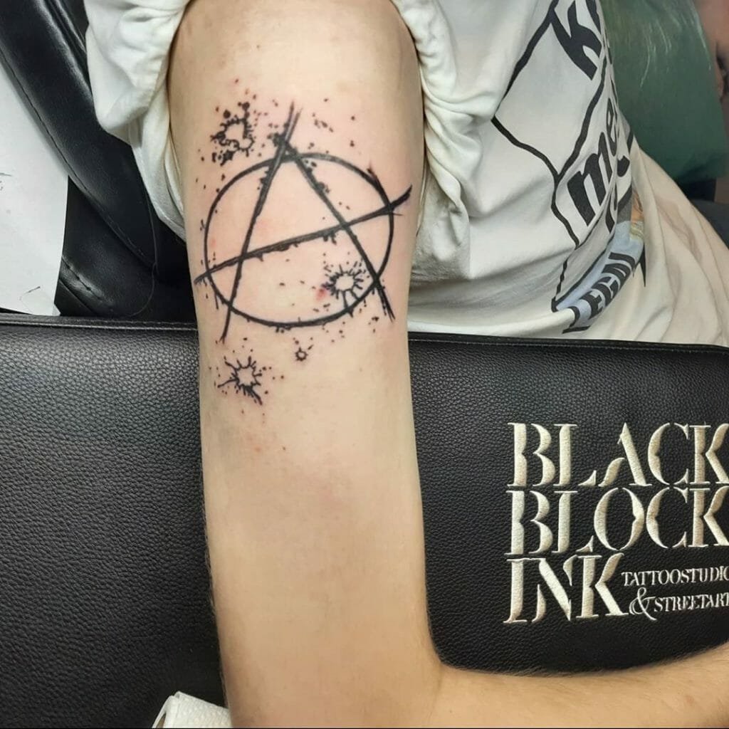Anarchy Tattoo Black