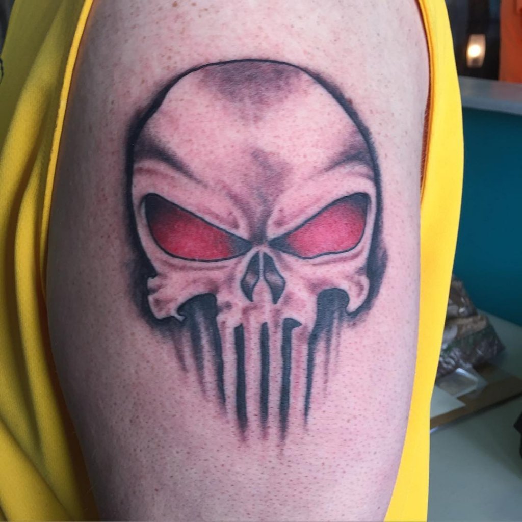 Black & Red Punisher Tattoo Over Shoulder
