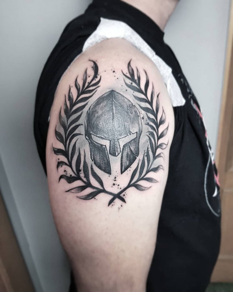 Shoulder Spartan Tattoo Designs