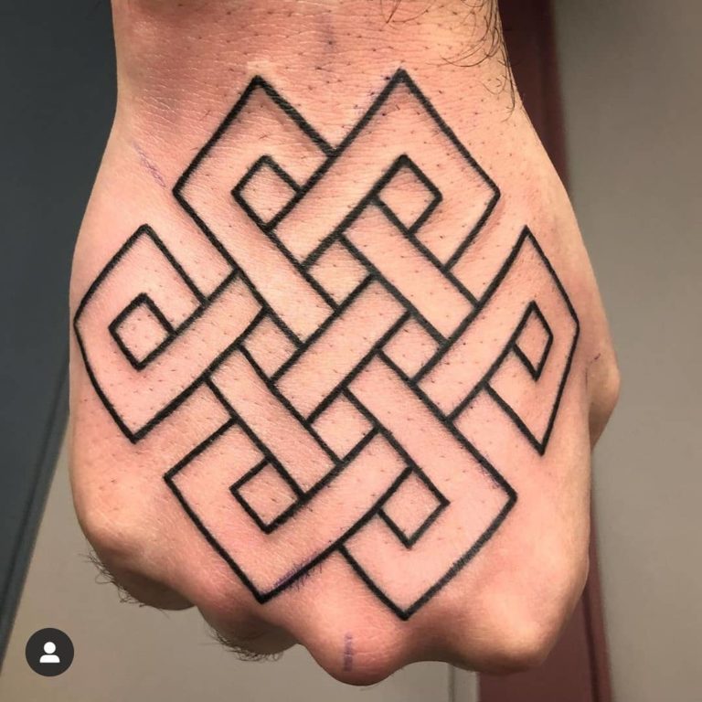 Black Celtic Knot Tattoo 768x768 