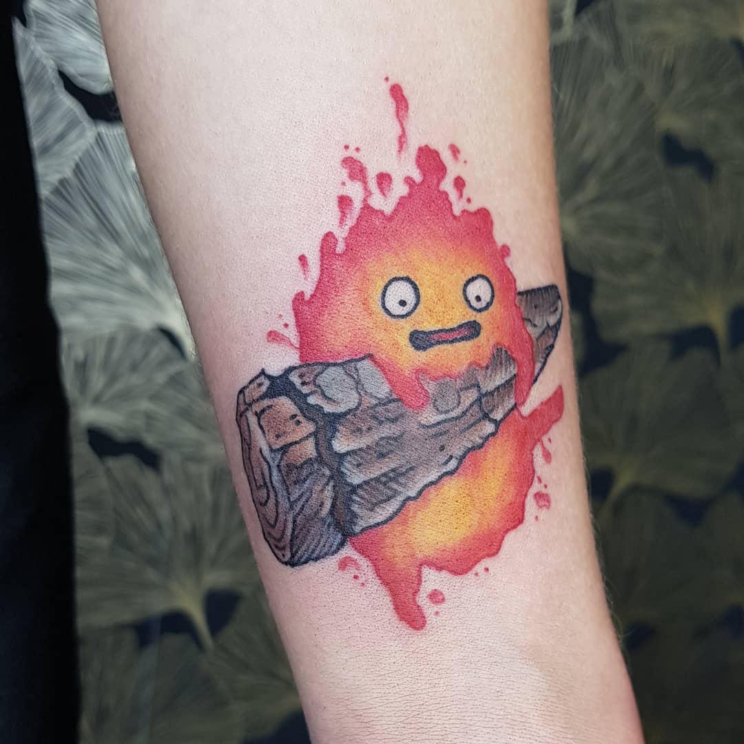 Lucky You Tattoo  Calcifer from Howls Moving Castle by Alex Mora   Instagram fullmetal989 Booking Alexluckyyou tattoo studioghibli howlsmovingcastle calcifer  פייסבוק