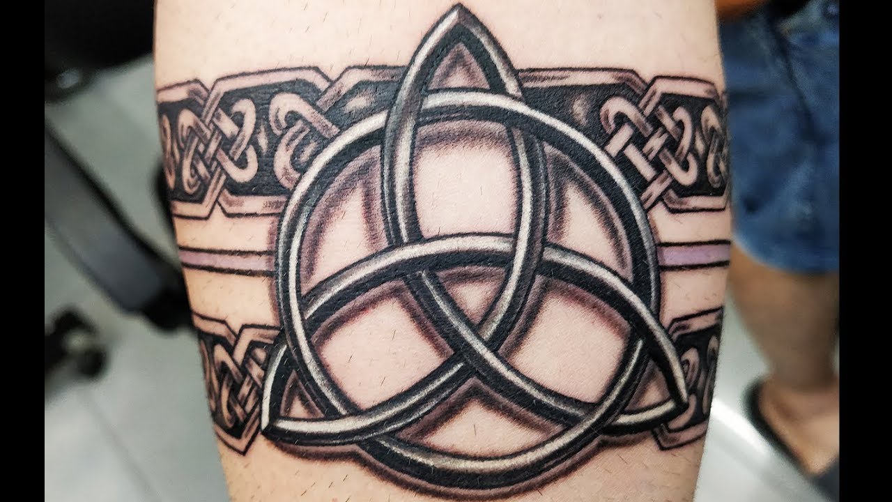 20 Lovely Celtic Tattoo Designs and Ideas to Ink Your Body