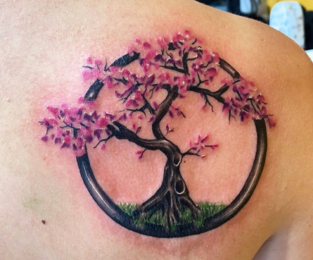 Aggregate more than 70 cherry blossom tree tattoo on back - in.eteachers
