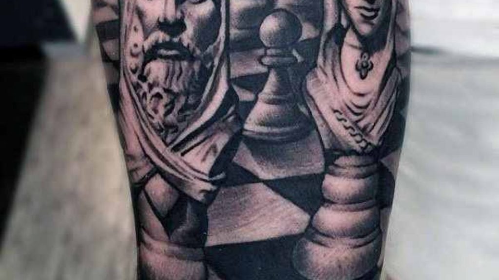 181 Tattooz Studio - A modern design that never goes out of style, a king  chess piece tattoo will win the hearts and minds of those around you. These  type of designs