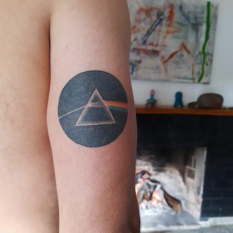 Coolest 'Dark Side Of The Moon' Tattoo Ideas For Your Bicep