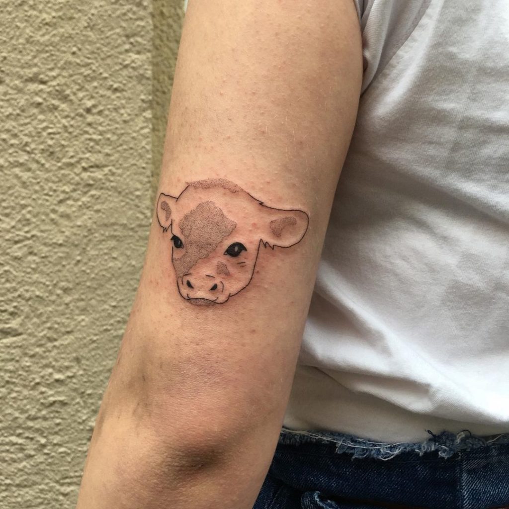 Cute And Tiny Calf Tattoo Ideas