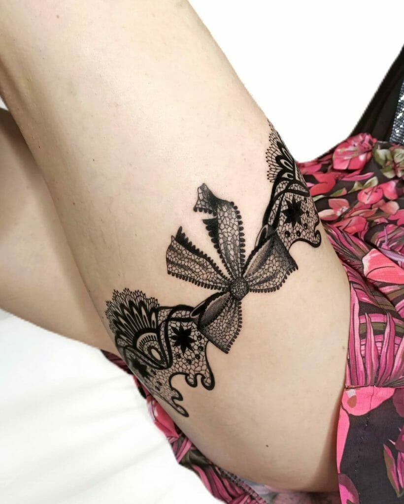 Cute Garter Tattoo Designs With Ribbons