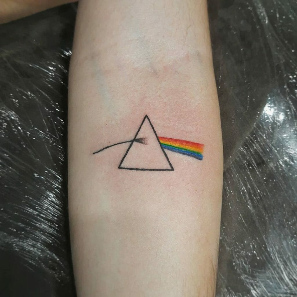 Simple 'Dark Side of the Moon' Tattoo Designs For Amateurs