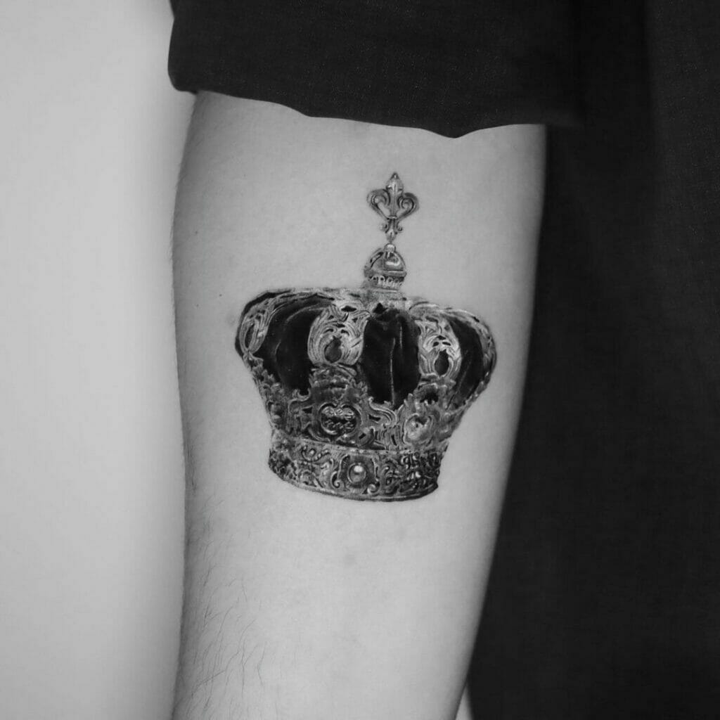 The Grayscale Crown Tattoo Of Elegance