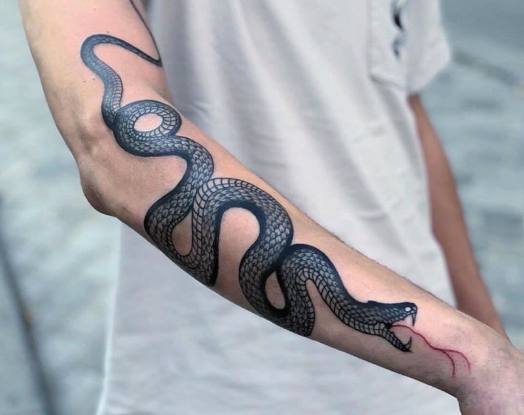 snake geometric dotwork tattoo  Snake tattoo design Geometric mandala  tattoo Geometry tattoo