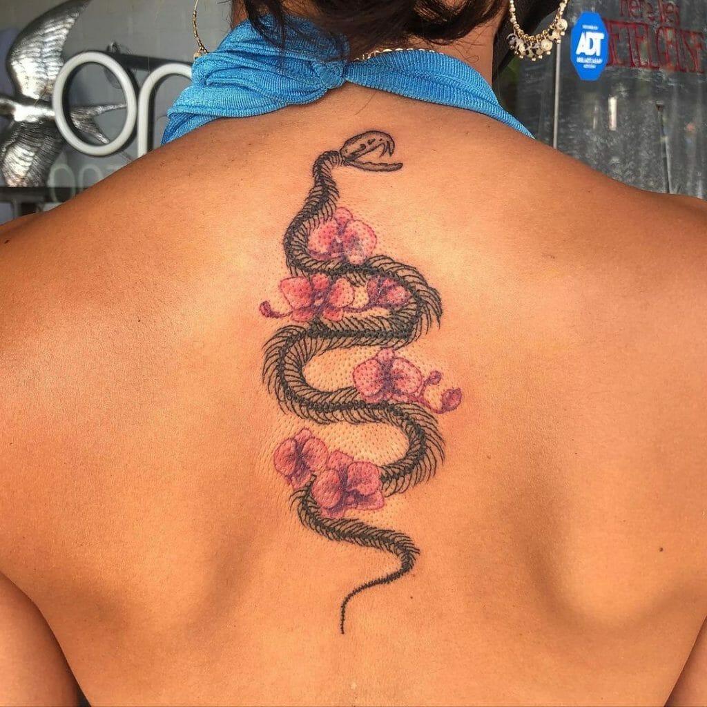 Sexy Spine Tattoo