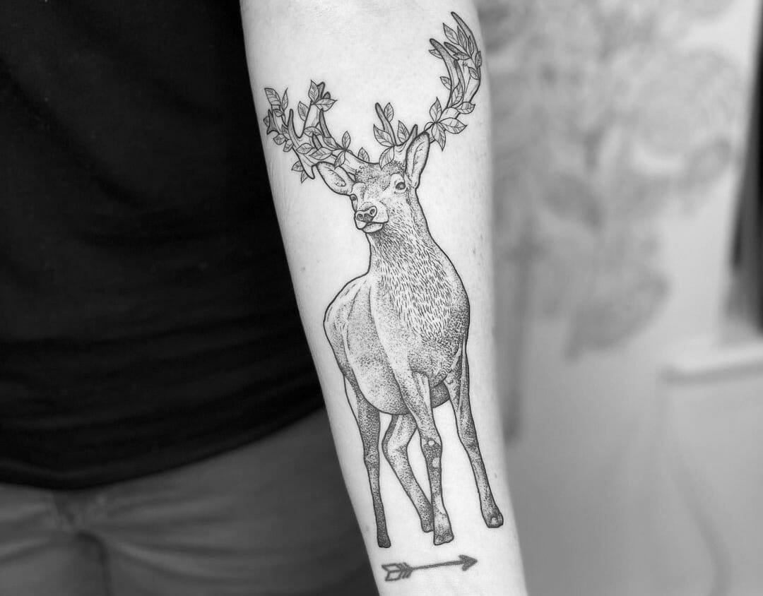 Deer Tattoo on Side by Roberto da Silva - Best Tattoo Ideas Gallery