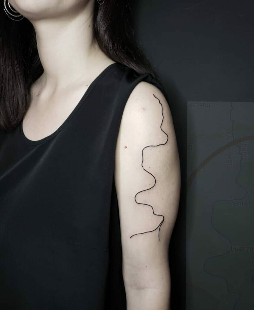 The Most Minimalist River Tattoo One Can Ask For!