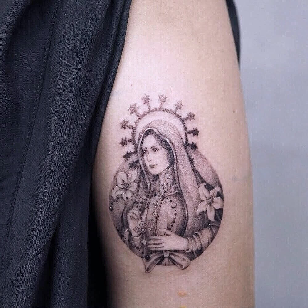 The Renaissance Virgin Mary Rosary Tattoo