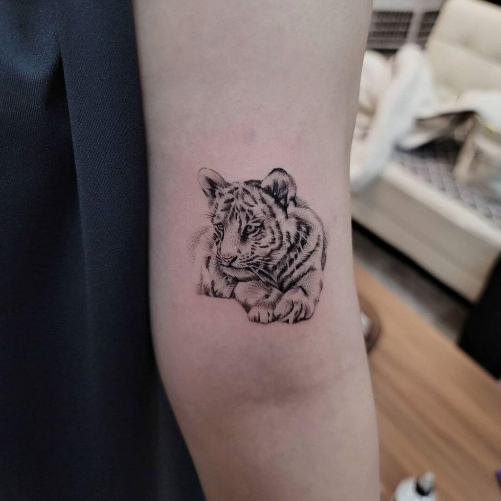 Tiger Stippling Tattoo