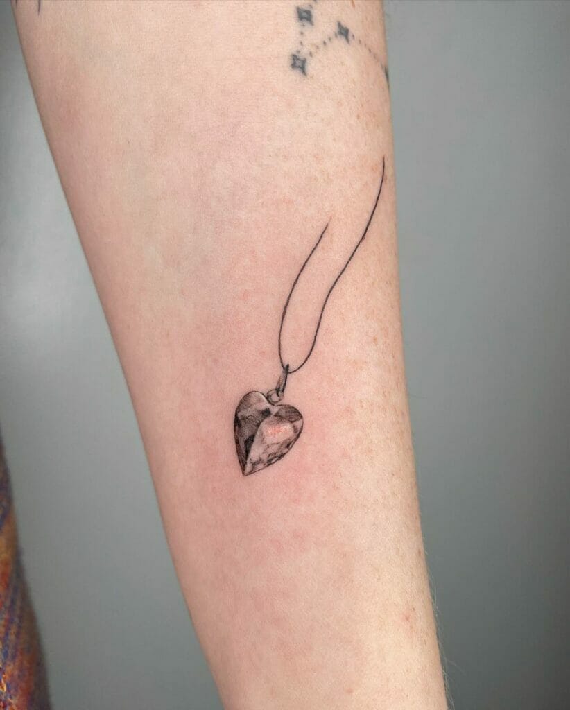 Tiny Necklace Tattoo Designs