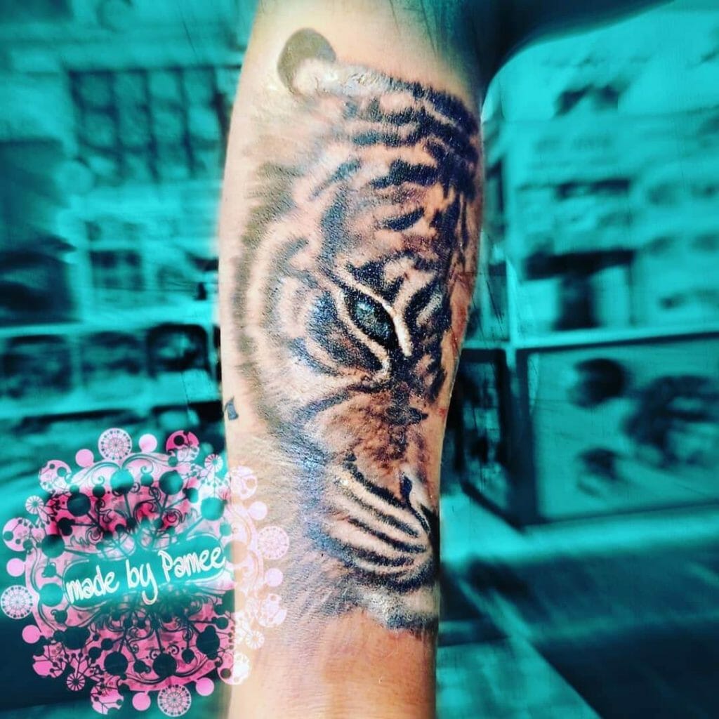Cute Half Face Tiger Tattoos
